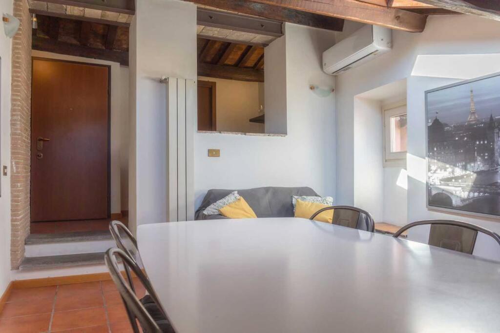 Appartement Domus Tempio Deluxe, Centro Rome